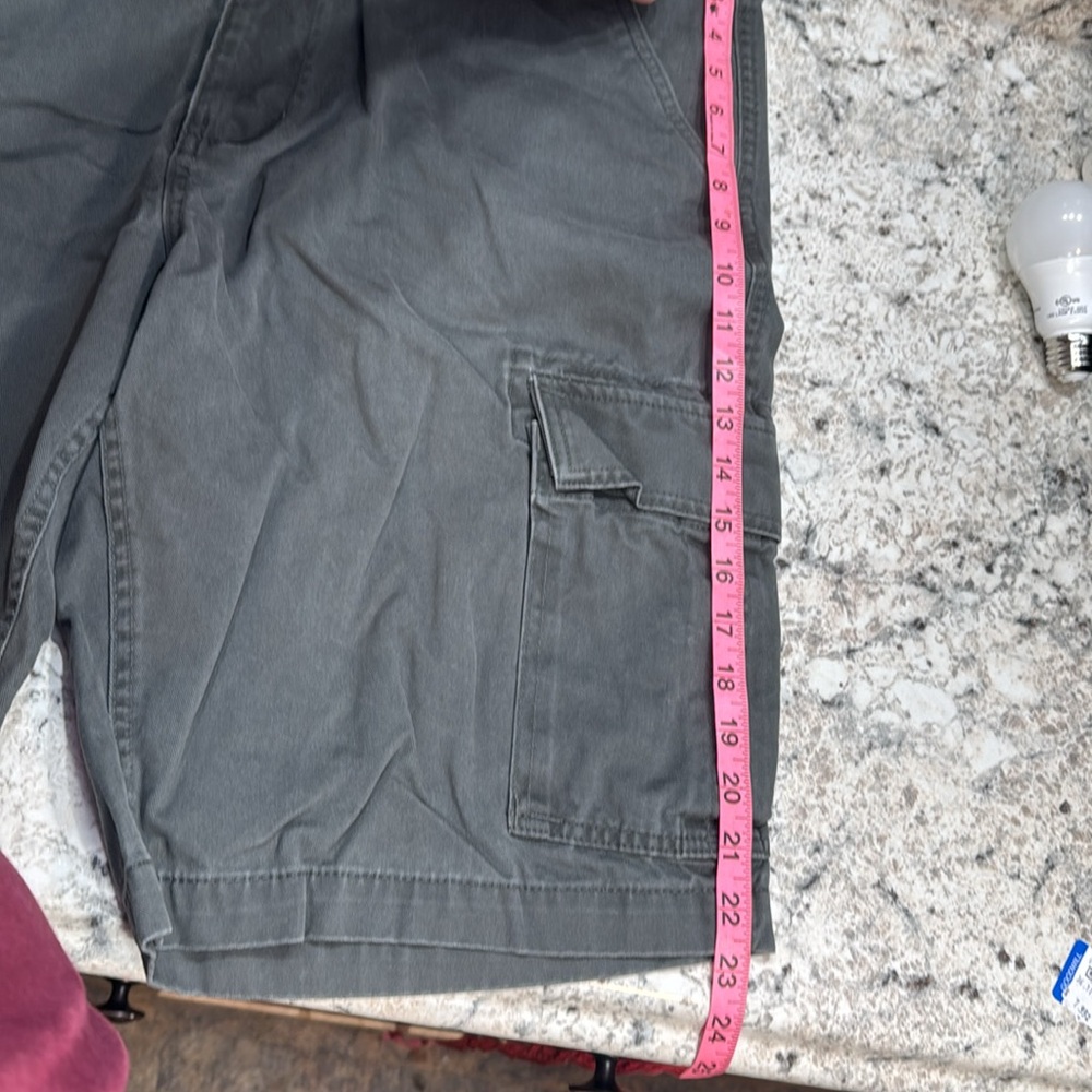 Mens Shorts Bundle. 4 pack. Size 40. - Picture 10 of 16